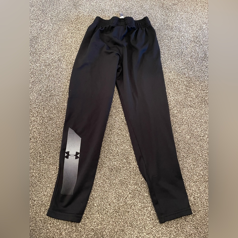 Under Armour pants, boys size small